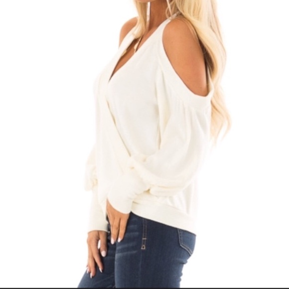 SALE! LAST ONE-S! Cold Shoulder Sleeve Sweater - Picture 6 of 8